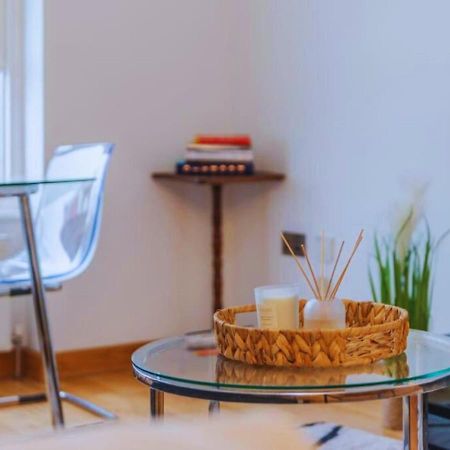 Kensington & Chelsea - Stylish Apartment In Central לונדון מראה חיצוני תמונה